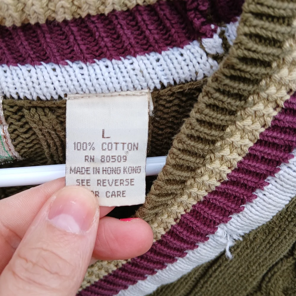 Vintage Woods & Gray Sweater - Picture 13 of 14